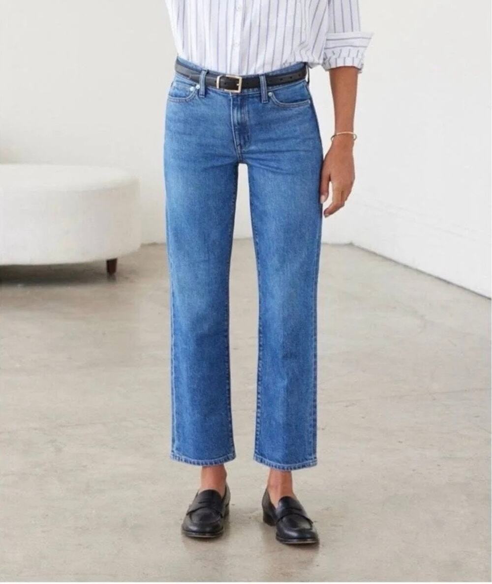 AYR The Frenchie Blue Straight Leg Cropped Jeans Size 28